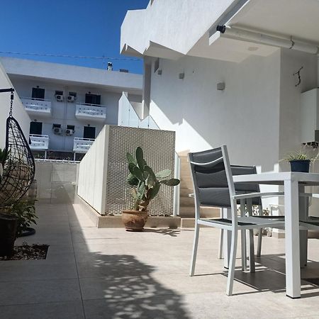 Quihotel Porto Cesareo Buitenkant foto