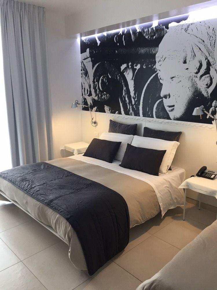 Quihotel Porto Cesareo Buitenkant foto