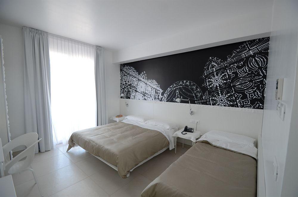 Quihotel Porto Cesareo Buitenkant foto