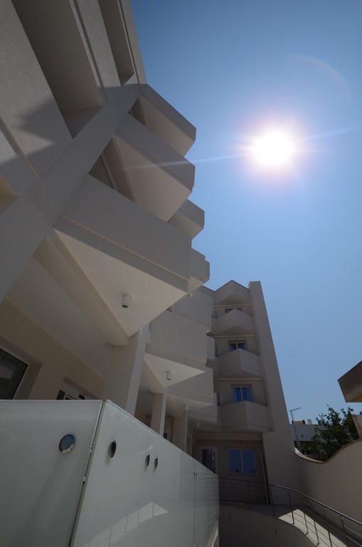 Quihotel Porto Cesareo Buitenkant foto