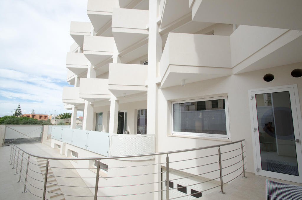Quihotel Porto Cesareo Buitenkant foto