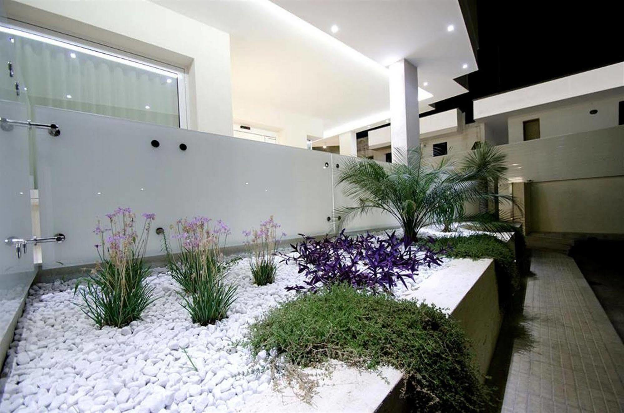 Quihotel Porto Cesareo Buitenkant foto
